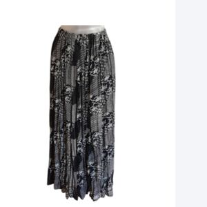 Vintage IOIO Design Patchwork Patterned Skirt